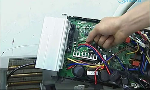 南谯美的空调电话是多少